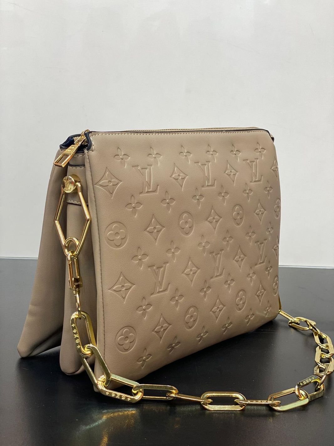 Louis Trie Crossbody