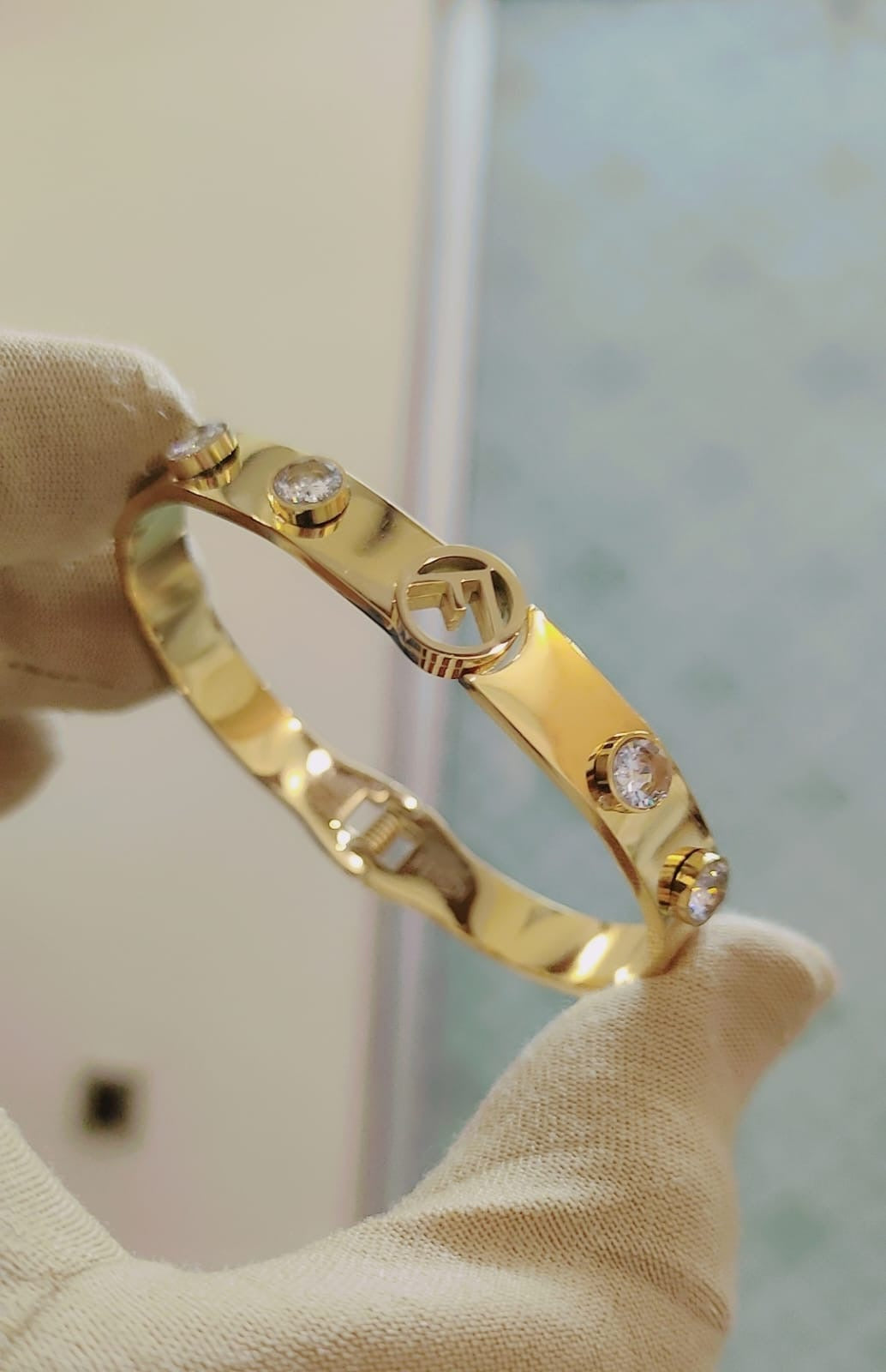 Fendi 'F' Engraved Bangle