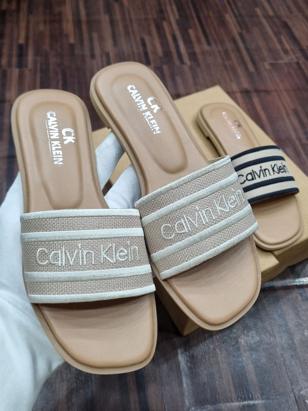 Calvin Kline Logue Slippers