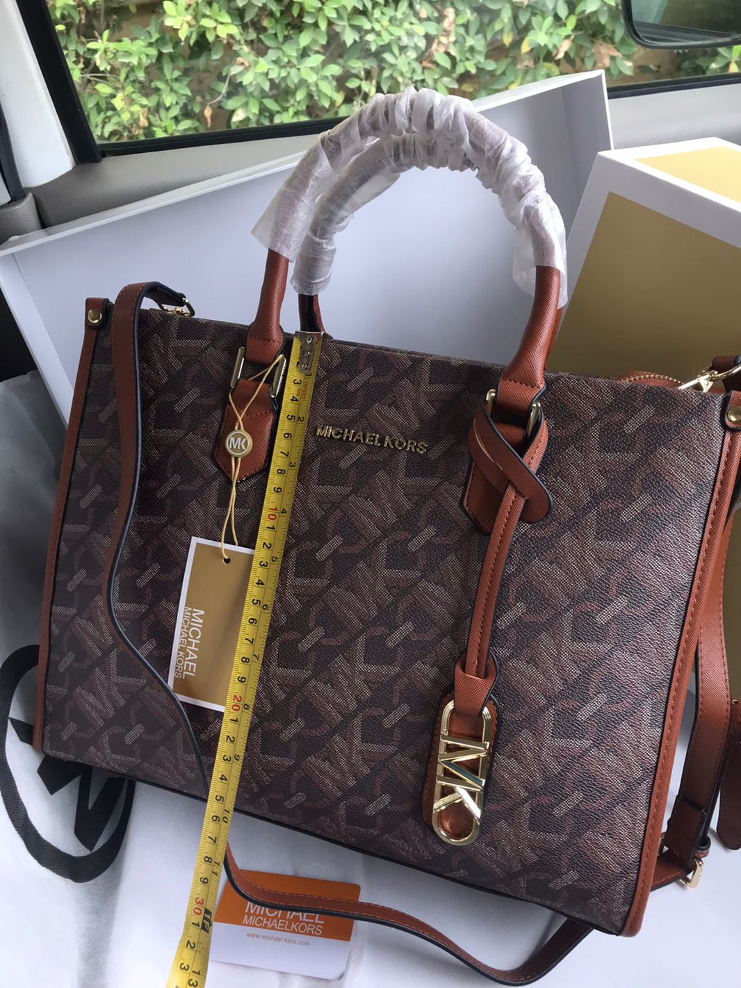 Michael Kors Signature Stir Handbag MM