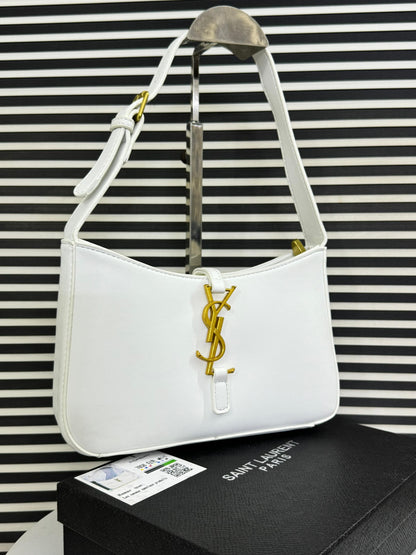 Saint Laurent Le 5 A 7 Hobo Bag