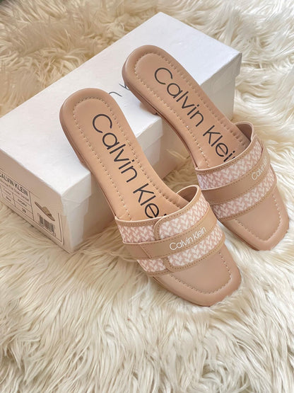 Calvin Klien Kris Flats