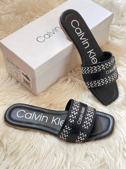 Calvin Klien Kris Flats