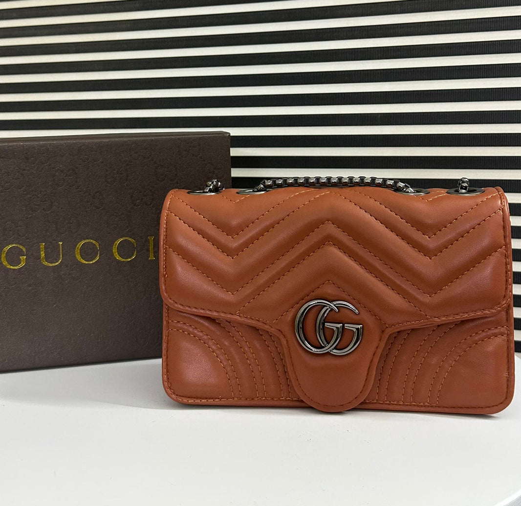 Gucci Marmont Wave Bag