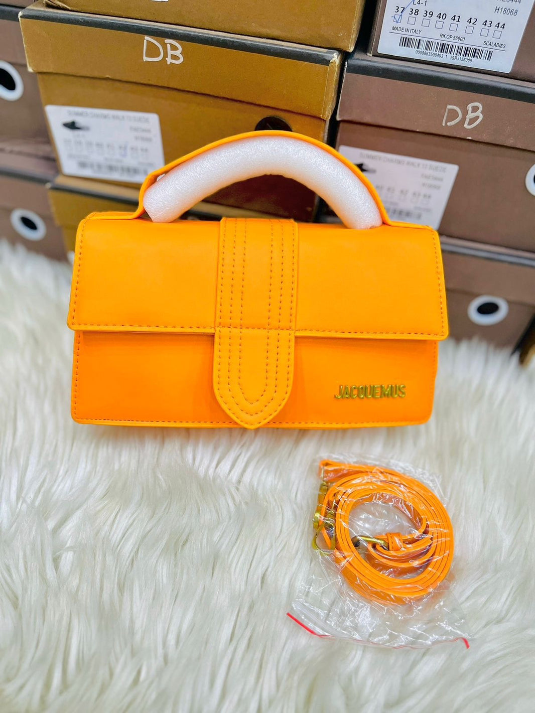 Jacquemes Les Classiques Bag