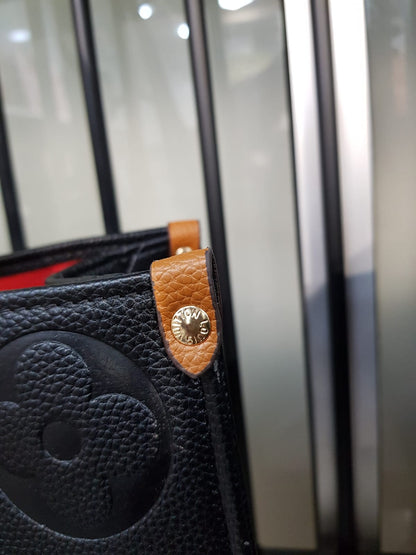 Louis Vuitton Multi On the Go