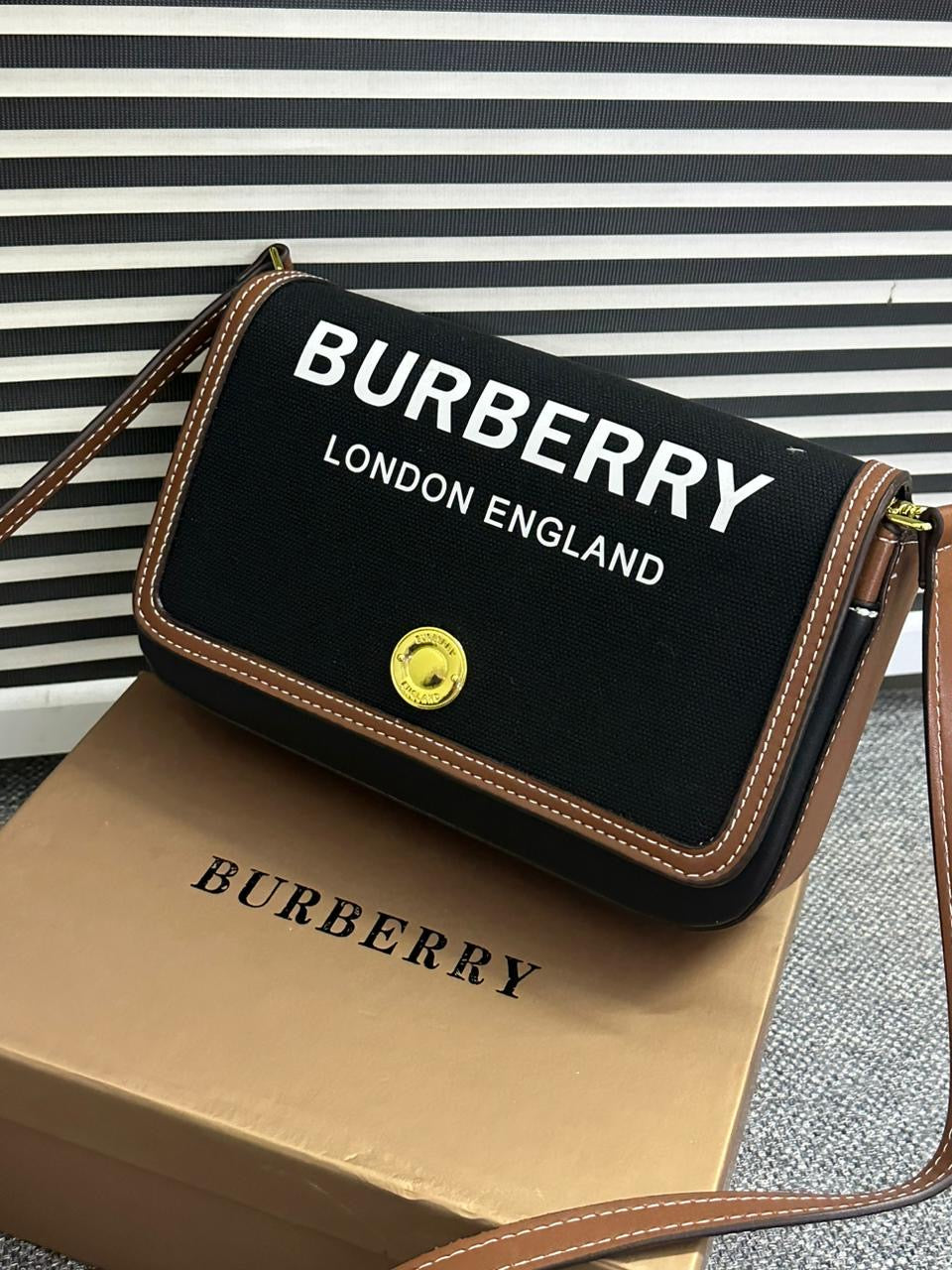 Burberry Hampshire Crossbody