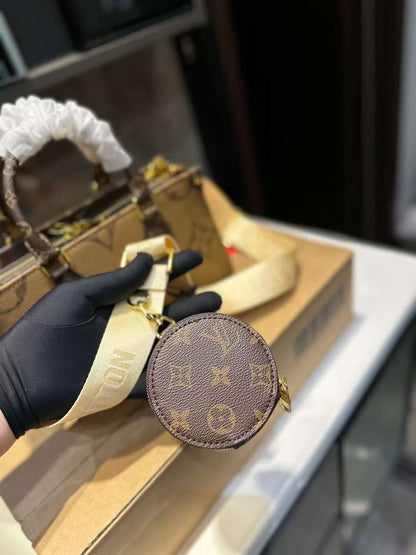 Louis Vuitton Medium On the Go