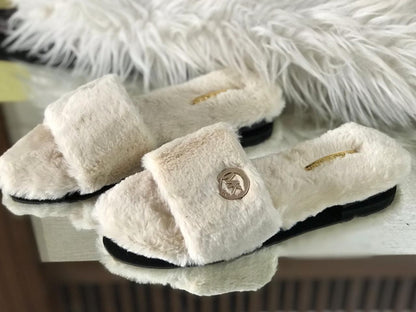 Mk Fur Slipper