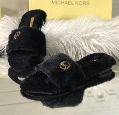 Mk Fur Slipper