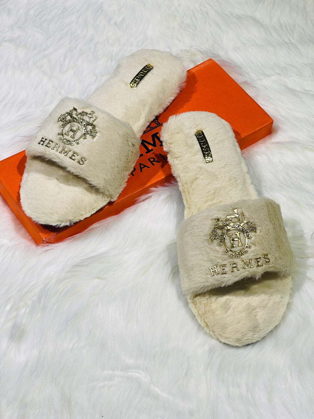 Hermes Soft Cushion Furr