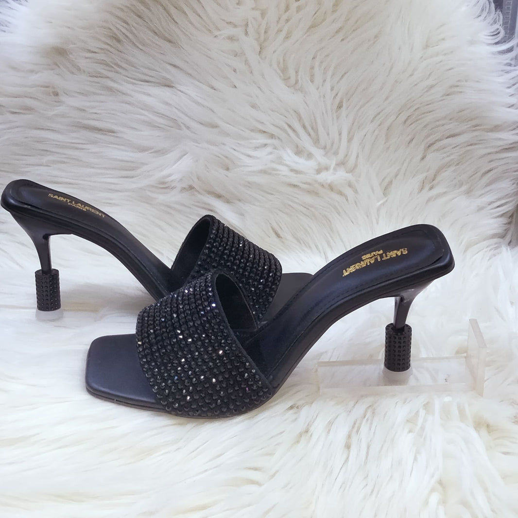 Saint luxury Laurent Paris