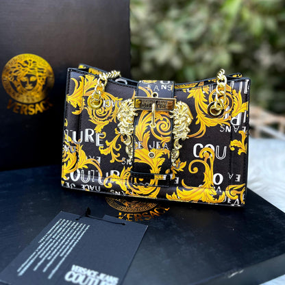 Cadenza Luxe Versace