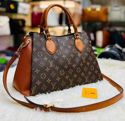 Louis Vuitton Solid V Handbag