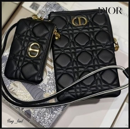 Dior Mobile Wallet