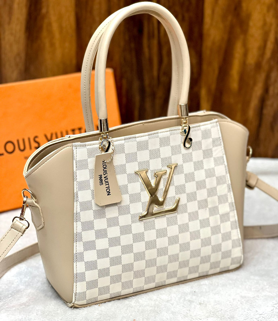 LOUIS VUITTON New arrival