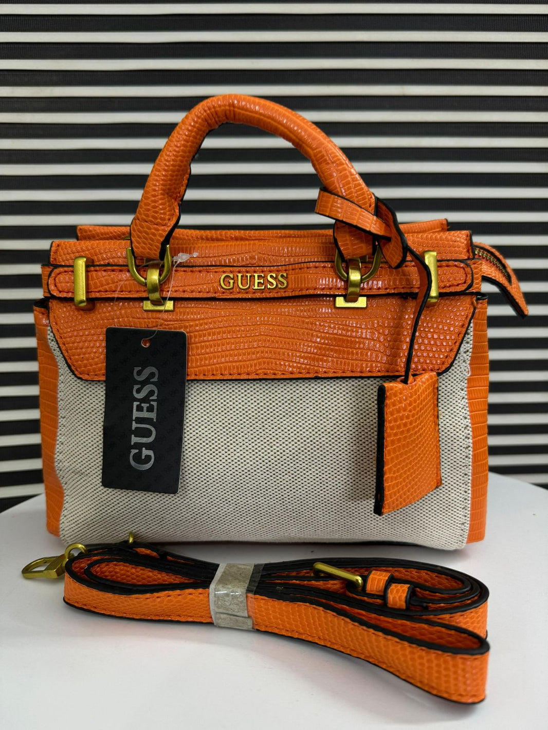 GUESS Fashion Bags