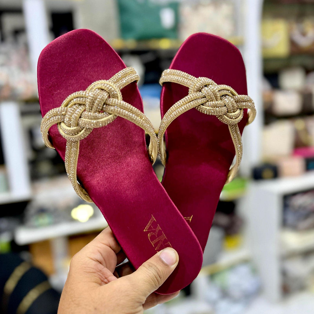 Zara Voyage Flat Slippers