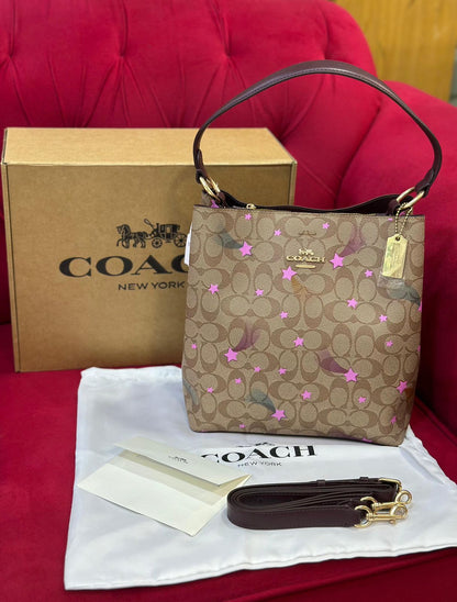 Coach Bucket Bag
