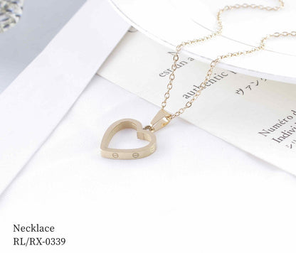 Signature Gold Pendant Necklace