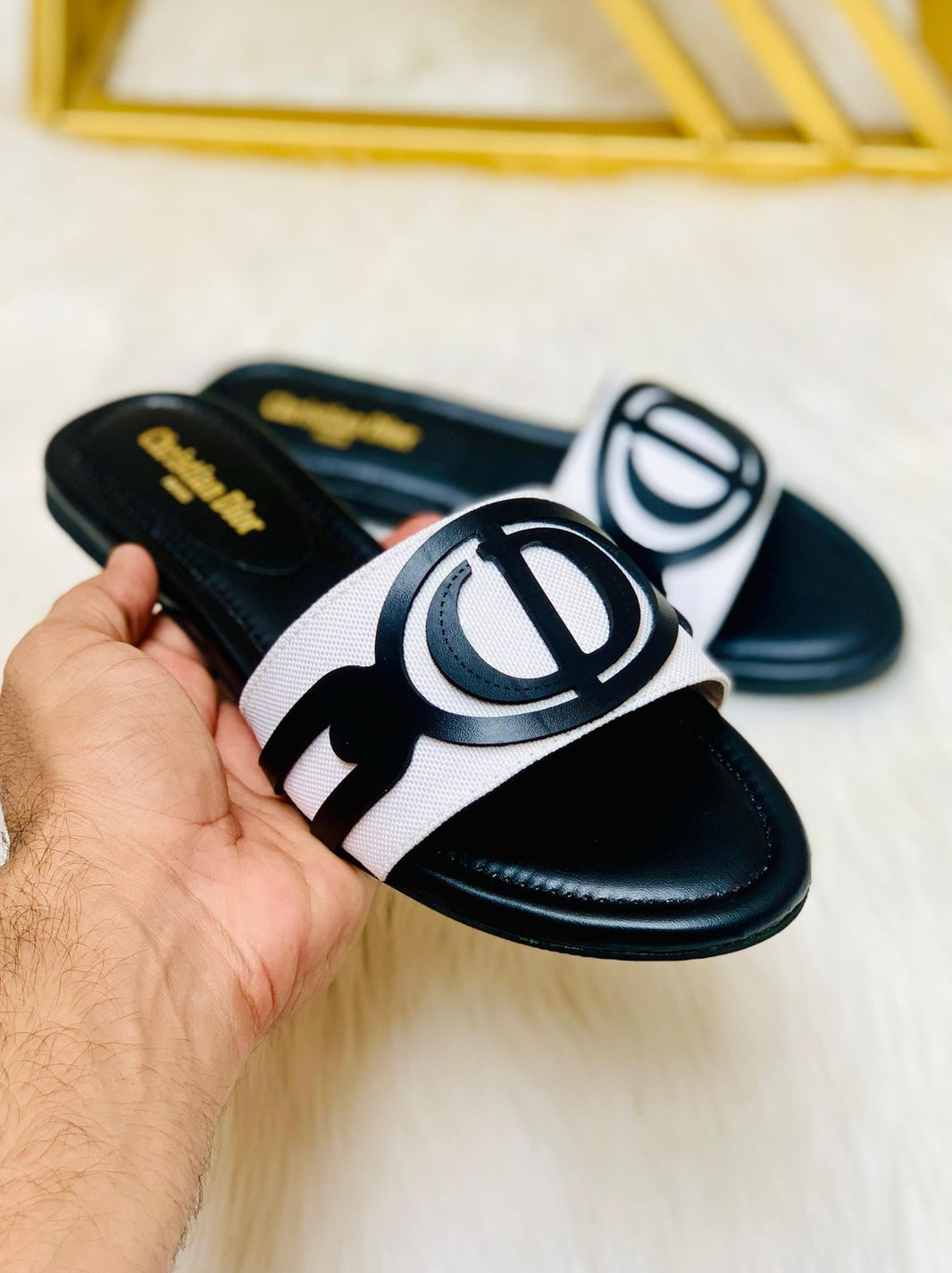 Buckle Christian Dior Slipper